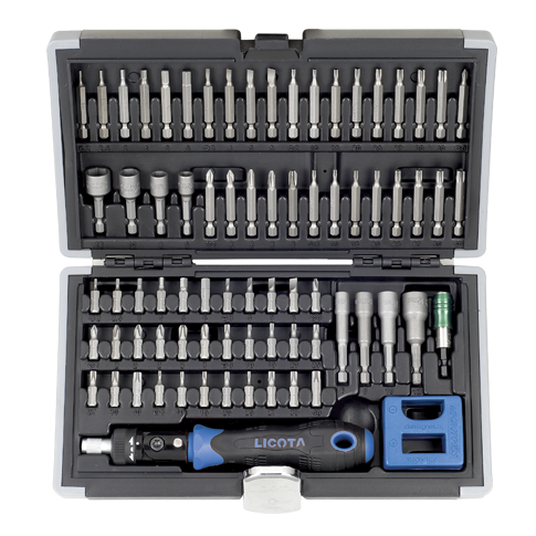 TOOL SET WITH PLASTIC CASE